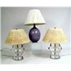 Image 1 : A PAIR OF LUCITE TABLE LAMPS