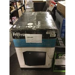 NEW Danby Premiere 5.5 Cu Ft Compact Chest Freezer -(Freight Claim) minimal damage