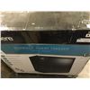 Image 2 : NEW Danby Premiere 5.5 Cu Ft Compact Chest Freezer -(Freight Claim) minimal damage
