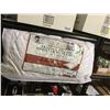 Image 1 : Northern Feather Canada King Size Feather Pillow 2-Pack
