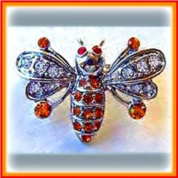 BEE PIN BROOCH 24K GOLD SWAROVSKI CRYSTALS GREEN