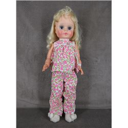 Vintage Star Doll 1965 Canada Eyes Close, 24 in tall