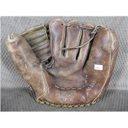 Pro Ball Model No. 200 Baseball Glove