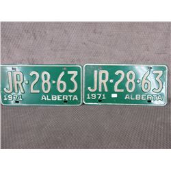 Set of 2 1971 Alberta License Plates