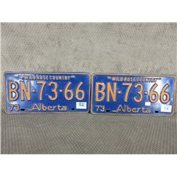 Set of 2 1973 Alberta License Plates