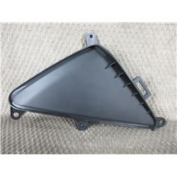 Honda R Cover Shroud Upper 83580-K26-9000