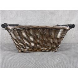 Brown Wicker Basket with Wood Handles 18 in X 13 In X 8 in