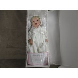 Middleton Baby Doll (Kate) 17/300 comes with Birth Certificate