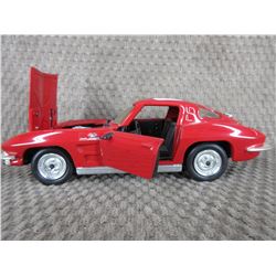1963 Corvette Stingray Revell 1/24