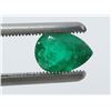 Image 1 : 1.08 Carat Pear-Shaped Emerald