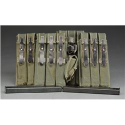 MP40 POUCHES & MAGS.