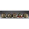 Image 1 : 5 US M1 HELMETS.