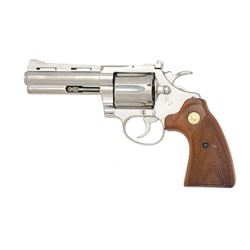 COLT DIAMONDBACK DA REVOLVER.