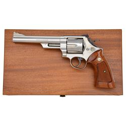 SMITH & WESSON MODEL 29-2 DA REVOLVER.