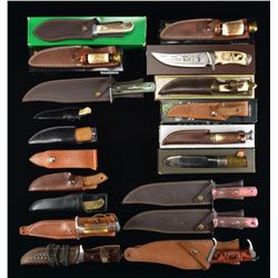 28 FIXED BLADE COLLECTIBLE KNIVES.