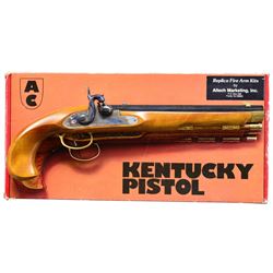 4 ITALIAN REPRODUCTION HANDGUNS.