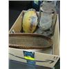 Image 1 : SMALL BASKET, DECOUPAGE PICTURE, LANTERN