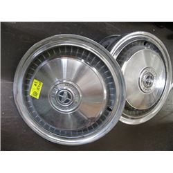 SET OF 4 FORD HUBCAPS