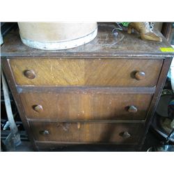 3 DRAWER CHEST OF DRAWERS