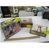 Image 1 : MORK & MINDY LUNCHBOX, WOODEN BOX, CIGAR BOX