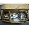 Image 2 : NEW IN BOX BEAM LIGHT WITH HANDLE