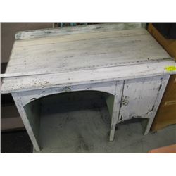 SMALL SINGLE DOOR DESK