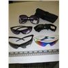 Image 1 : 5 PRS OF SUNGLASSES + SUNGLASS CASE