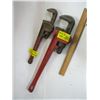 Image 1 : 2 PIPE WRENCHES