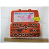 Image 1 : 1 TAP & DIE SET