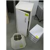 Image 1 : 1 SMALL WHITE CABINET, 2 LAMP SHADES, SMALL 3 DRAWER PLASTIC STORAGE BIN