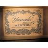 Image 3 : YAMAKI DELUXE 12 STRING ACOUSTIC GUITAR WITH ONLY 6 STRINGS IN CASE