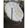 Image 1 : 1 PLASTIC WICKER LOOK CHAIR WITH CUSHION