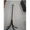 Image 1 : 1 WOODEN COAT TREE STAND