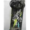 Image 2 : 1 SNOWBOARD WITH BINDINGS