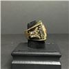 Image 2 : DETROIT RED WING 1998 STANLEY CUP REPLICA CHAMPIONSHIP RING "YZERMAN"