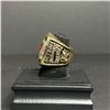 Image 3 : DETROIT RED WING 1998 STANLEY CUP REPLICA CHAMPIONSHIP RING "YZERMAN"
