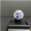 Image 1 : ST LOUIS BLUES 2019 NHL STANLEY CUP CHAMPIONSHIP REPLICA RING "BINNINGTON"