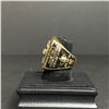 Image 3 : PHILADELPHIA FLYERS 1975 NHL STANLEY CUP CHAMPIONSHIP REPLICA RING "CLARKE"