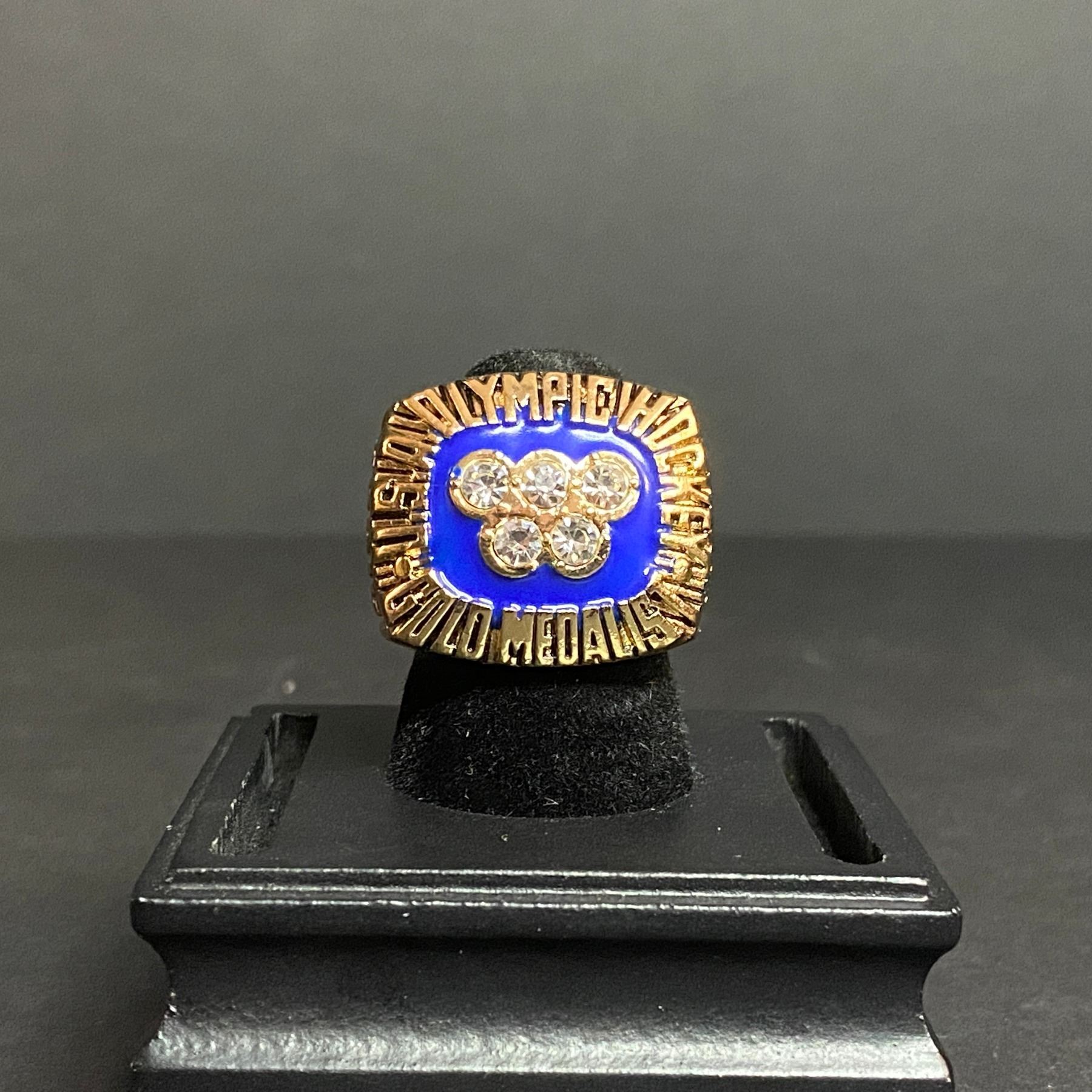 USA OLYMPICS HOCKEY 1980 GOLD MEDALIST CHAMPIONSHIP REPLICA RING 