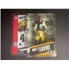 Image 1 : BRETT FAVRE MCFARLANE GREEN BAY PACKERS SERIES 12 WITH TOWEL GREEN JERSEY