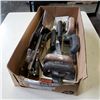 Image 1 : BOX OF GROUTING TOOLS