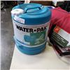 Image 2 : 3 PIECE OZARK TRAIL CAMP COMBO AND WATER JUG