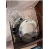 Image 3 : Tray of various cutlery and serving dishes