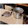 Image 1 : PRESTO PRESSURE COOKER