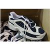 Image 2 : BOX OF KIDS SHOES SIZE 1 TO 8-1/2