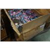 Image 2 : BOX OF KIDS SANDALS