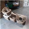 Image 1 : LOT OF WICKER BASKETS