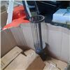 Image 2 : 5 METAL AND GLASS CANDLE LANTERNS