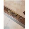 Image 2 : WOOD LEVEL AND VINTAGE BOW SAW