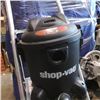 Image 2 : DELTA BELT SANDER AND SHOP VAC